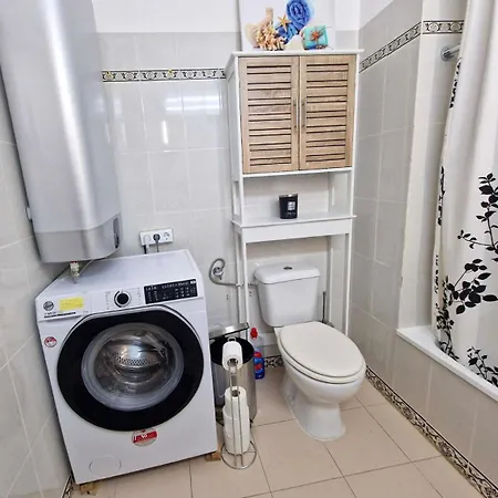 Torre Sao Rafael - Near The - By Bedzy Armação de Pêra